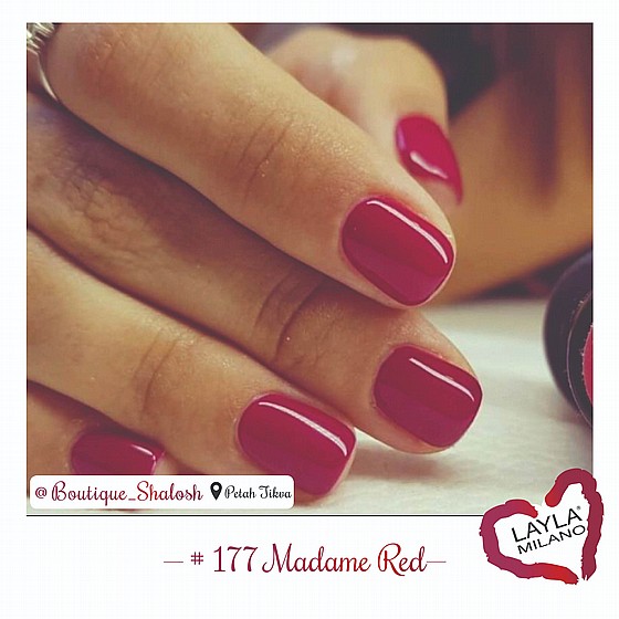 177 - Madame Red